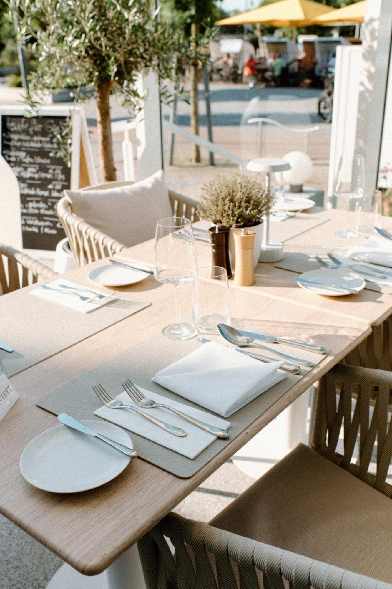 Strandhotel Ostende Χέρινγκσντορφ Εξωτερικό φωτογραφία